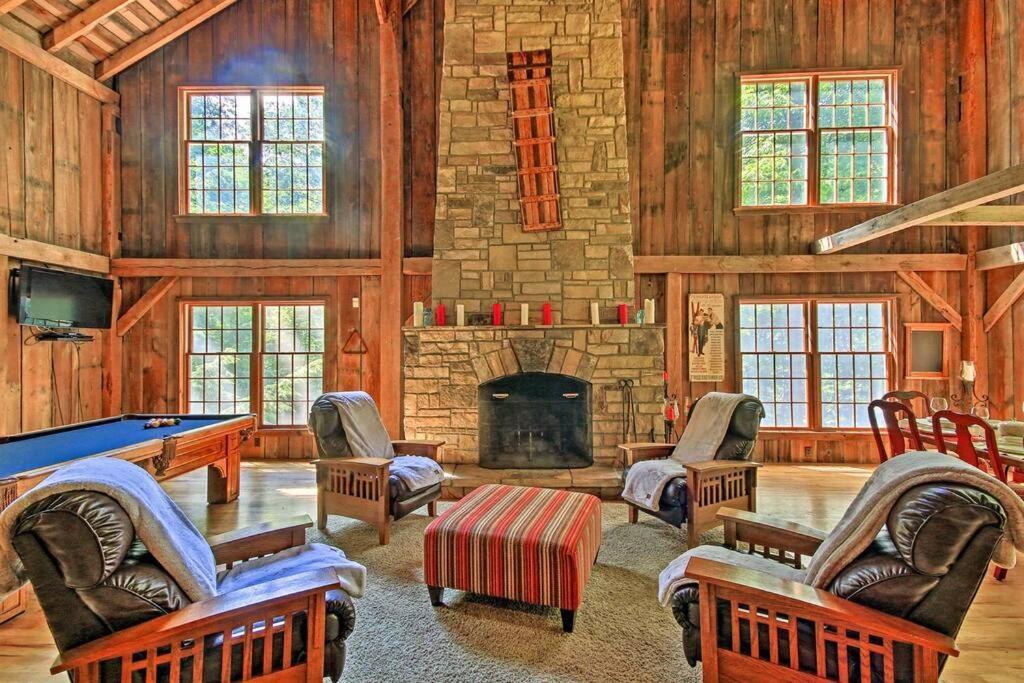Villa Bear'S Eye View - Mountain Retreat W/ Hot Tub! Acme Esterno foto