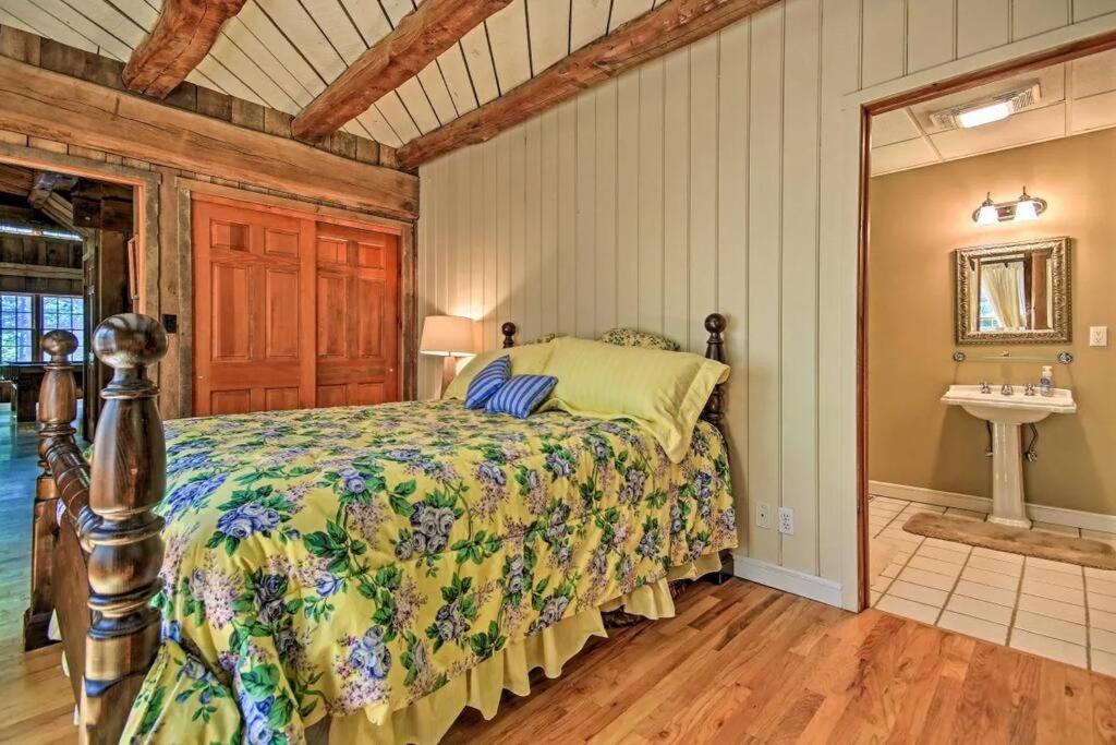 Villa Bear'S Eye View - Mountain Retreat W/ Hot Tub! Acme Esterno foto