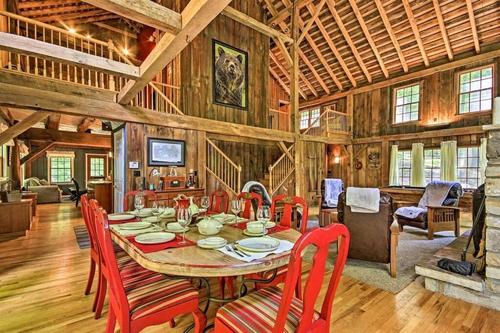Villa Bear'S Eye View - Mountain Retreat W/ Hot Tub! Acme Esterno foto